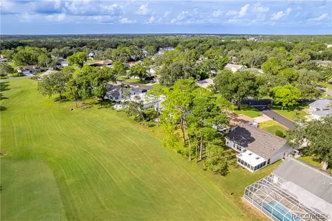 View/Area - 2376 Bent Pine Ct, Spring Hill, FL 34606 photo 5 of 22