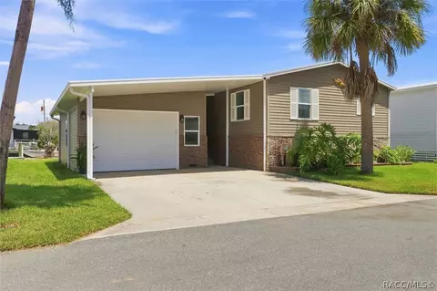 11639 W Clearwater Ct, Homosassa, FL 34448