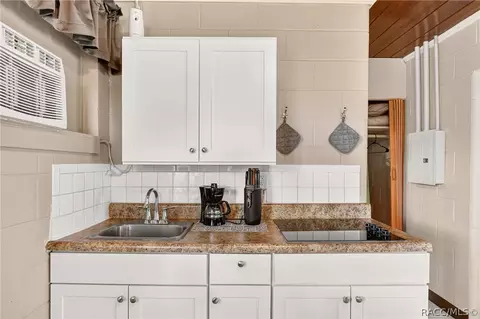 Kitchen - 2489 N Lakefront Dr, Hernando, FL 34442 photo 8 of 8