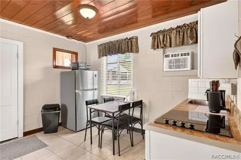 Dining - 2489 N Lakefront Dr, Hernando, FL 34442 photo 3 of 3
