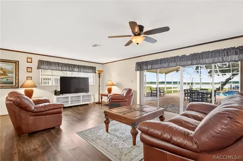 Living - 2489 N Lakefront Dr, Hernando, FL 34442 photo 2 of 4