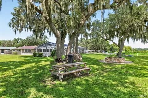 Exterior - 2489 N Lakefront Dr, Hernando, FL 34442 photo 35 of 36