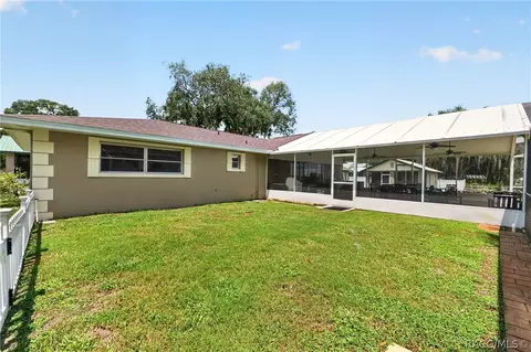 Exterior - 2489 N Lakefront Dr, Hernando, FL 34442 photo 7 of 36