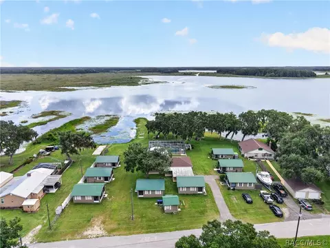 View/Area - 2489 N Lakefront Dr, Hernando, FL 34442 photo 2 of 11