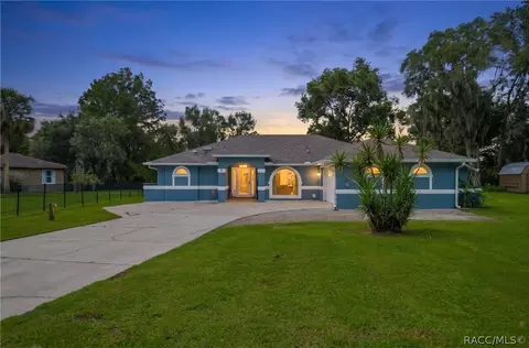 9570 E Tsala Apopka Dr, Floral City, FL 34436