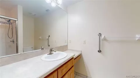 Bath - 2285 N Hardee Pt, Hernando, FL 34442 photo 2 of 2