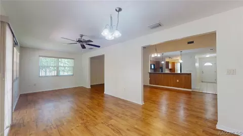 Living - 2285 N Hardee Pt, Hernando, FL 34442 photo 2 of 9