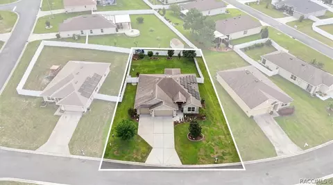 View/Area - 567 W Runyon Loop, Beverly Hills, FL 34465 photo 3 of 9