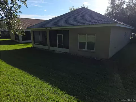 Exterior - 836 W Silver Meadow Loop, Hernando, FL 34442 photo 7 of 19