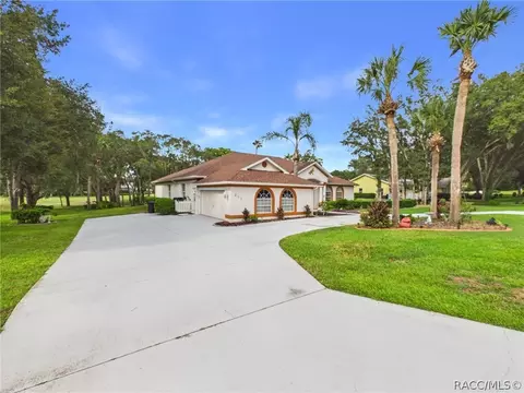 Exterior - 277 E Liberty St, Hernando, FL 34442 photo 26 of 27