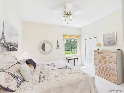 Bedroom - 277 E Liberty St, Hernando, FL 34442 photo 4 of 7