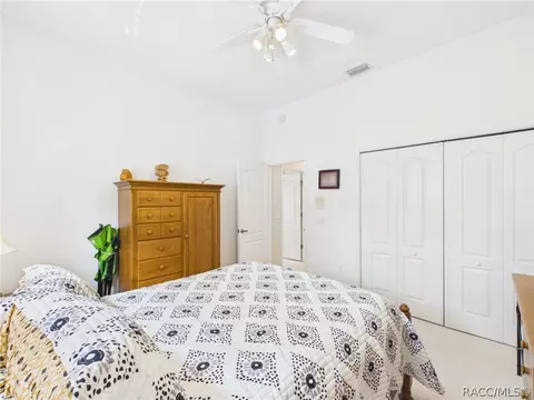 Bedroom - 277 E Liberty St, Hernando, FL 34442 photo 7 of 7