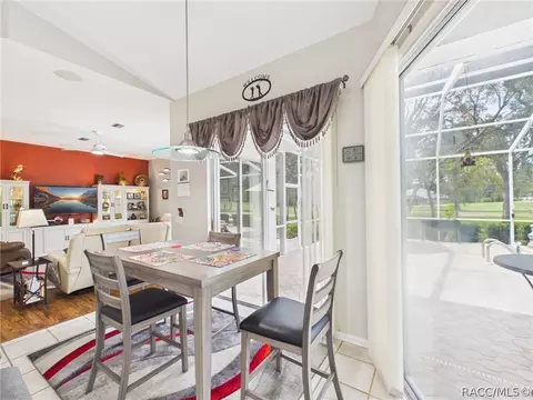 Dining - 277 E Liberty St, Hernando, FL 34442 photo 2 of 4