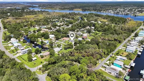 11271 W Coral Ct, Crystal River, FL 34429