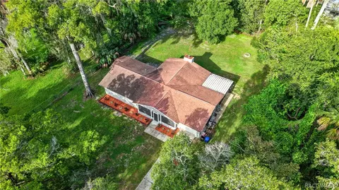 1920 NW 15th Ave, Crystal River, FL 34428