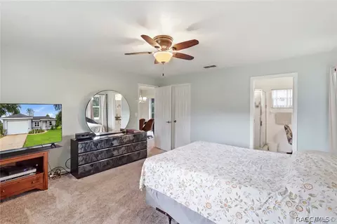 Bedroom - 6262 SW 100th Loop, Ocala, FL 34476 photo 2 of 3