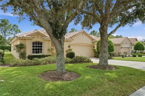 Exterior - 1720 W Laurel Glen Path, Hernando, FL 34442 photo 9 of 11