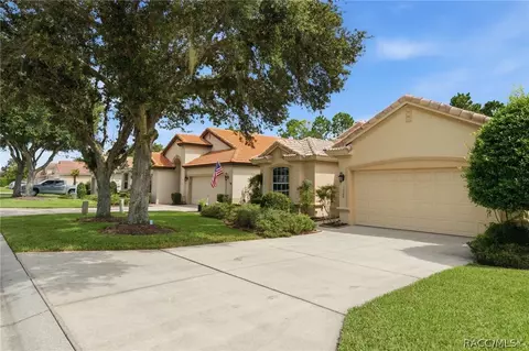 Exterior - 1720 W Laurel Glen Path, Hernando, FL 34442 photo 7 of 11