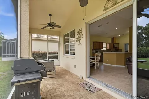 Exterior - 1720 W Laurel Glen Path, Hernando, FL 34442 photo 4 of 11