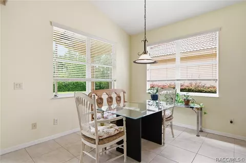 Dining - 1720 W Laurel Glen Path, Hernando, FL 34442 photo 4 of 7