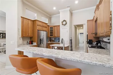 Kitchen - 1041 W Beagle Run Loop, Hernando, FL 34442 photo 5 of 6