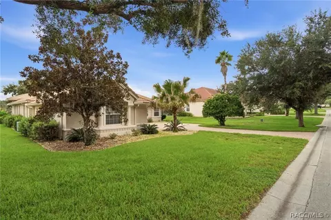 Exterior - 1041 W Beagle Run Loop, Hernando, FL 34442 photo 3 of 15