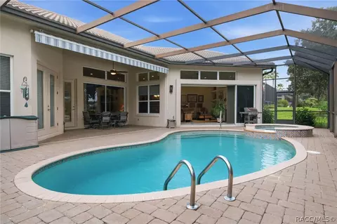 Exterior - 1041 W Beagle Run Loop, Hernando, FL 34442 photo 6 of 15