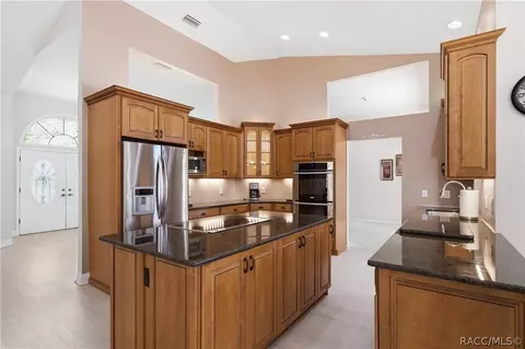 Kitchen - 1610 E Westgate Ln, Hernando, FL 34442 photo 1 of 6
