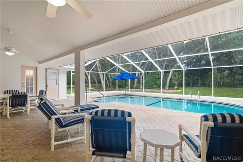 Exterior - 1610 E Westgate Ln, Hernando, FL 34442 photo 3 of 17