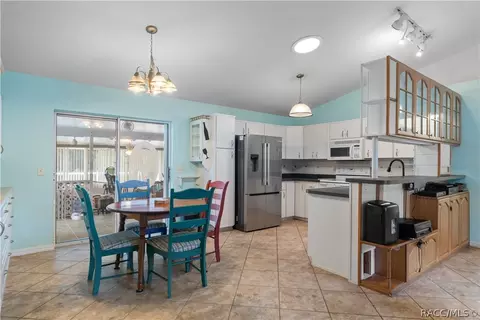 Kitchen - 1294 E Cleveland St, Hernando, FL 34442 photo 1 of 4