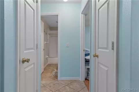 Entry Way - 1294 E Cleveland St, Hernando, FL 34442 photo 1 of 1