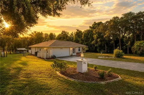 Exterior - 1294 E Cleveland St, Hernando, FL 34442 photo 14 of 14