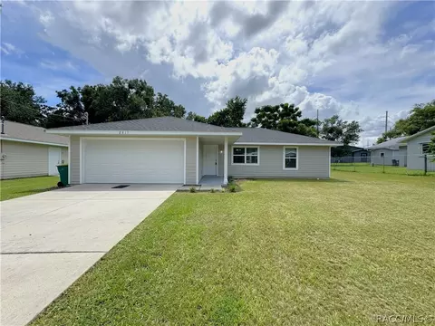 2811 Garfield St, Inverness, FL 34453