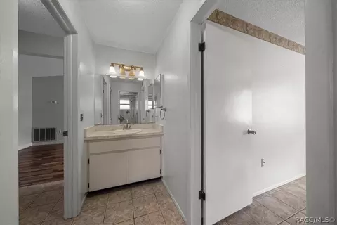 Entry Way - 5346 Harbinger Rd, Spring Hill, FL 34608 photo 9 of 12