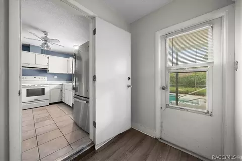 Entry Way - 5346 Harbinger Rd, Spring Hill, FL 34608 photo 2 of 12