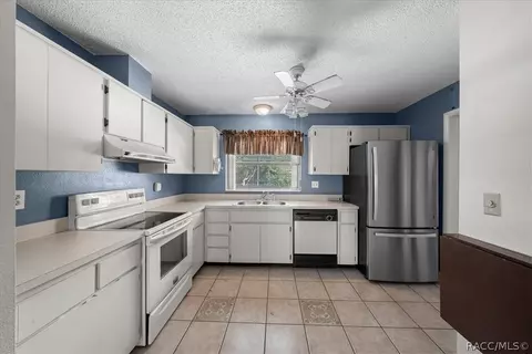 Kitchen - 5346 Harbinger Rd, Spring Hill, FL 34608 photo 1 of 2