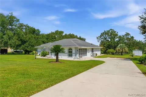 Exterior - 345 E Samuel Ct, Hernando, FL 34442 photo 5 of 16