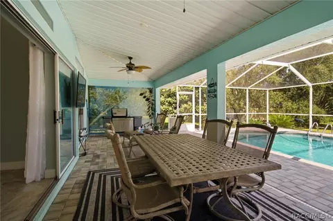 Exterior - 345 E Samuel Ct, Hernando, FL 34442 photo 7 of 16