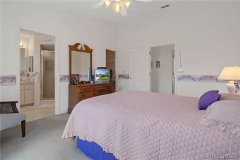 Bedroom - 3968 E Arbor Lakes Dr, Hernando, FL 34442 photo 3 of 6