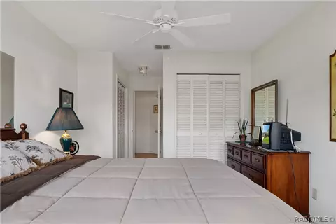 Bedroom - 3968 E Arbor Lakes Dr, Hernando, FL 34442 photo 6 of 6