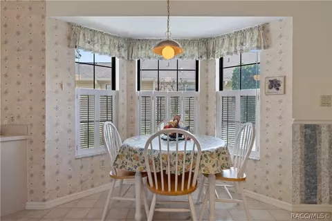 Dining - 3968 E Arbor Lakes Dr, Hernando, FL 34442 photo 4 of 5