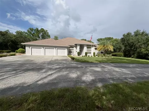 14 Drypetes Ct E, Homosassa, FL 34446