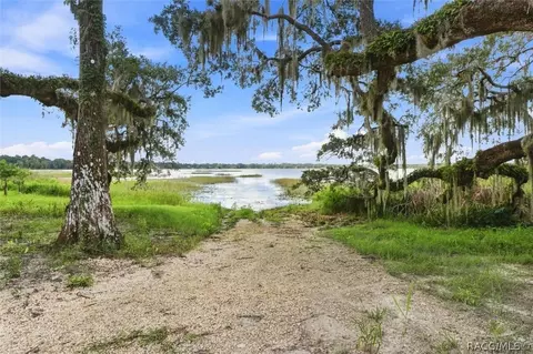 View/Area - 3691 N Webb Pt, Hernando, FL 34442 photo 12 of 14