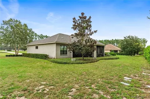 Exterior - 104 E Atlantic St, Hernando, FL 34442 photo 9 of 17
