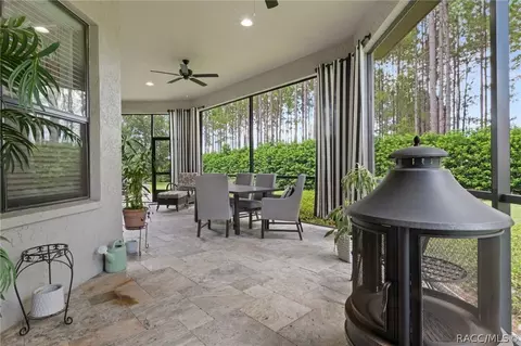 Exterior - 104 E Atlantic St, Hernando, FL 34442 photo 7 of 17