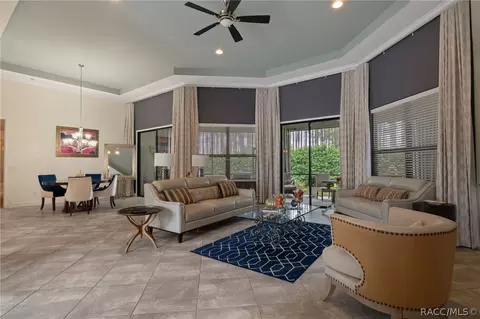 Living - 104 E Atlantic St, Hernando, FL 34442 photo 4 of 4