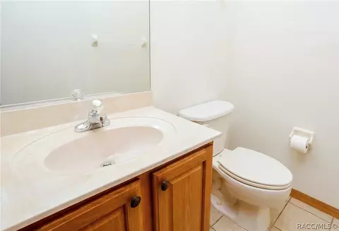 Bath - 779 W Mays Path, Hernando, FL 34442 photo 3 of 3