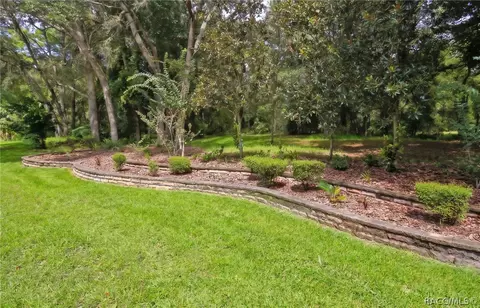 Exterior - 779 W Mays Path, Hernando, FL 34442 photo 5 of 12