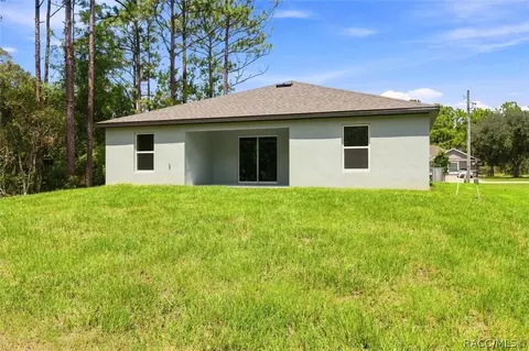 Exterior - 1474 E Cleveland St, Hernando, FL 34442 photo 4 of 6
