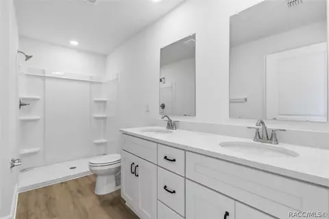 Entry Way - 1474 E Cleveland St, Hernando, FL 34442 photo 5 of 5
